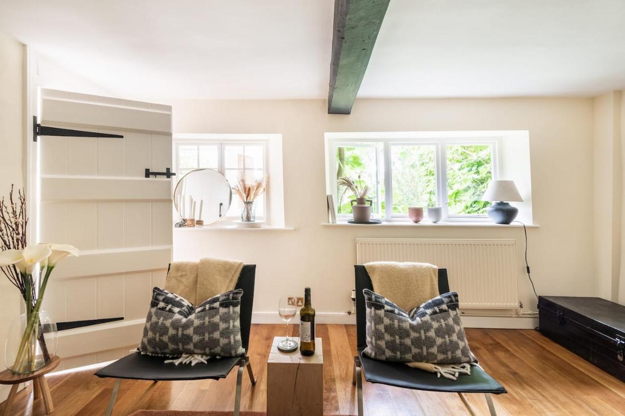 Architect Designed Cosy Cotswold Stone Cottage Quenington Kültér fotó
